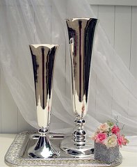 Vase- (10)